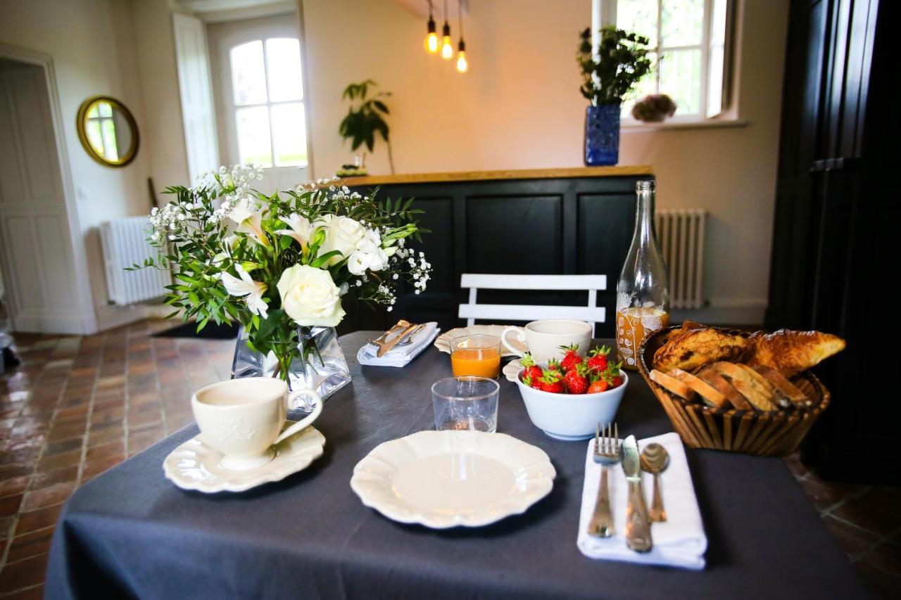L'Atelier Leilighet Saint-Denis-sur-Loire Eksteriør bilde
